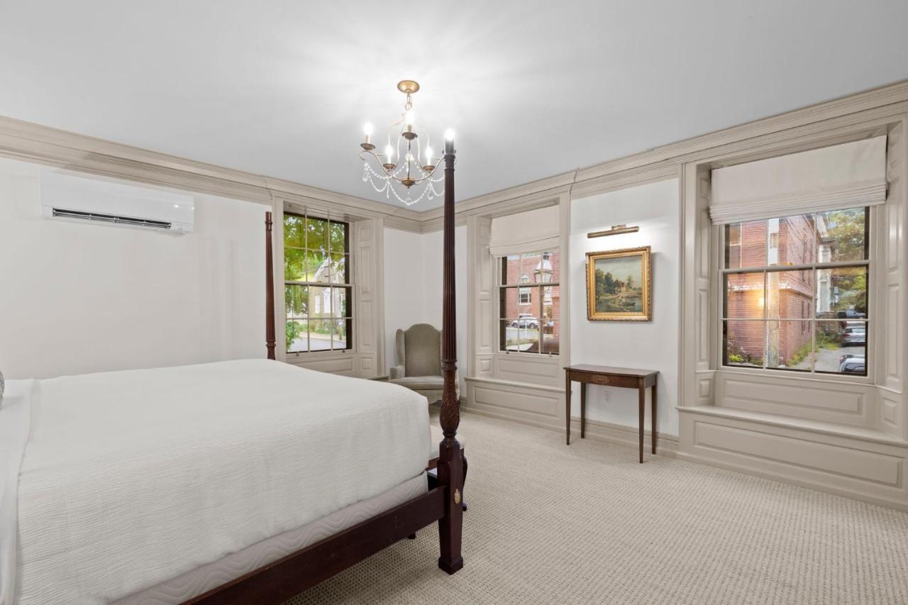 The Davenport Inn Портсмут Экстерьер фото