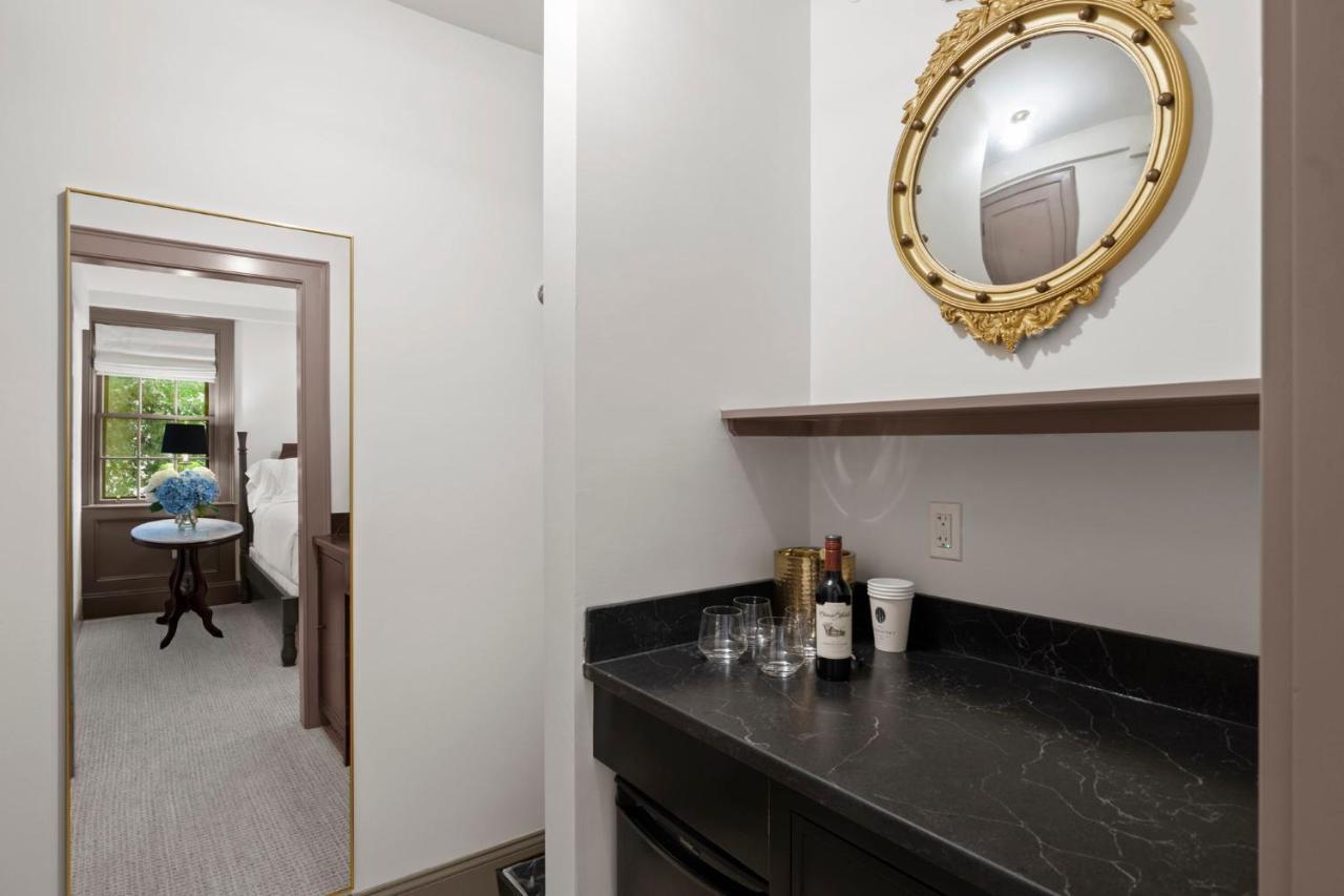The Davenport Inn Портсмут Экстерьер фото